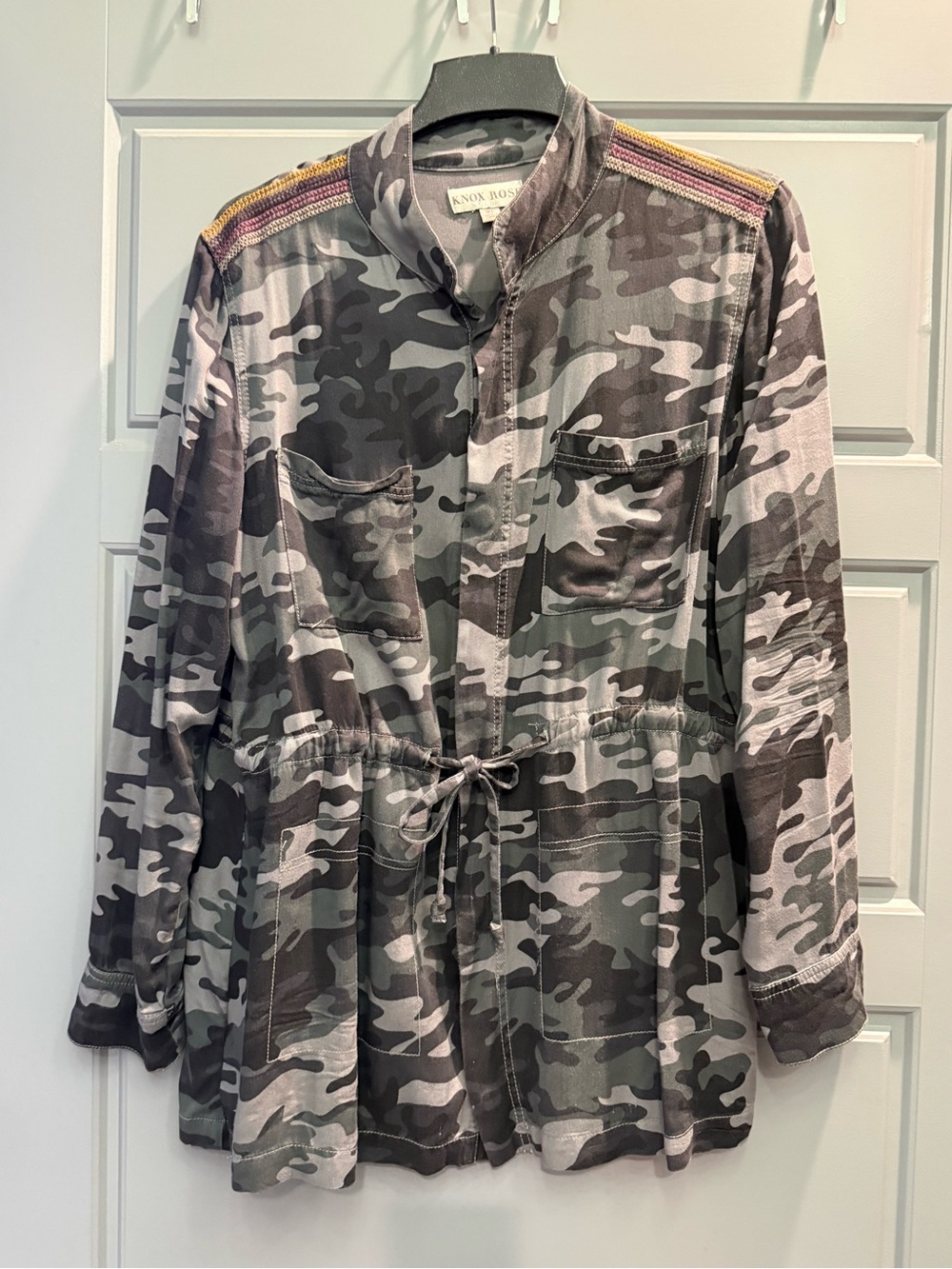 Anthropologie Knox rose Gray Camo Button-Front Jacket with Embroidered shouldets